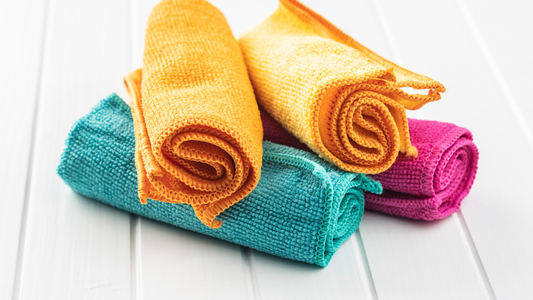 Here Are 7 Reasons Why Microfiber Towels Are Much Better for Your Hair